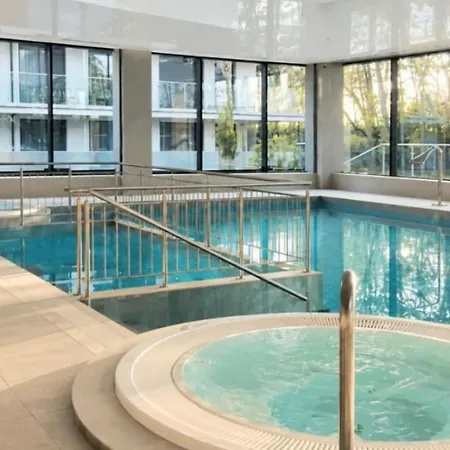 Krystal - Kompleks Hevenia Apartman